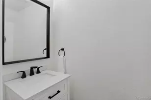 22146 E Berry Pl, Aurora, CO 80015 - Photo 16