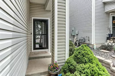 22146 E Berry Place, Aurora, CO 80015 - Photo 2