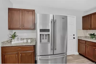22146 E Berry Place, Aurora, CO 80015 - Photo 10