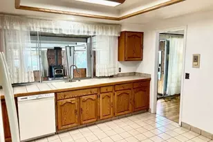 2352 S Holland St, Lakewood, CO 80227 - Photo 6