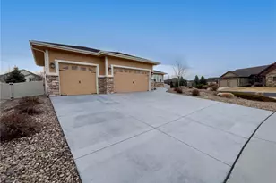 7401 Turnbull Ct, Windsor, CO 80550 - Photo 6