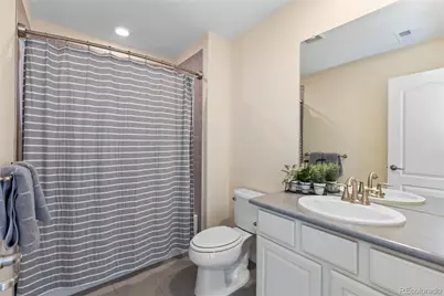 27267 E Jamison Place, Aurora, CO 80016 - Photo 28