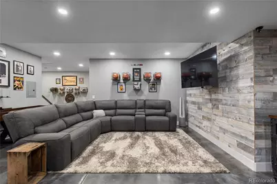 27267 E Jamison Place, Aurora, CO 80016 - Photo 32