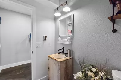 27267 E Jamison Place, Aurora, CO 80016 - Photo 42