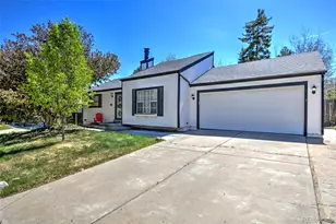6673 S Dahlia Cir, Centennial, CO 80121 - Photo 2