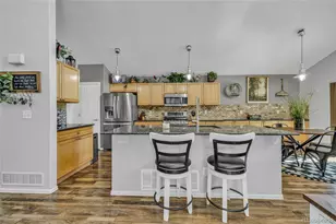 12814 Newport Way, Thornton, CO 80602 - Photo 8