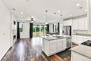 200 S Langdale Ct, Aurora, CO 80018 - Photo 10
