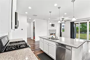 200 S Langdale Ct, Aurora, CO 80018 - Photo 12