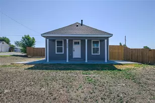 300 S Main St, Keenesburg, CO 80643 - Photo 1