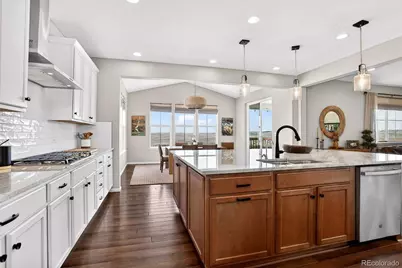 7368 S Yantley Way, Aurora, CO 80016 - Photo 8