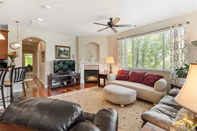 10064 Bluffmont Court, Lone Tree, CO 80124 - Photo 6