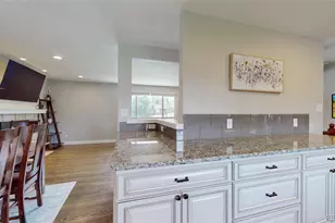 389 W Caley Dr, Littleton, CO 80120 - Photo 12