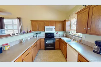 2292 Asoka Street, Strasburg, CO 80136 - Photo 6