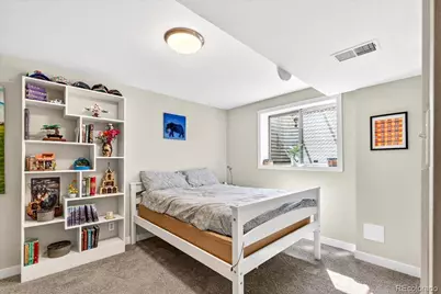 1410 S Oakland Street, Aurora, CO 80012 - Photo 24