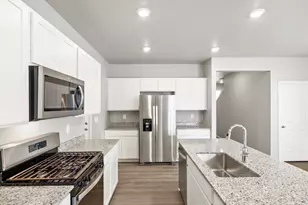 524 97th Ave, Greeley, CO 80634 - Photo 6