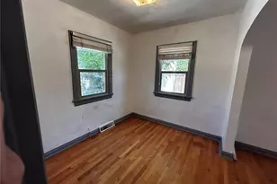 2111 S Emerson St, Denver, CO 80210 - Photo 4