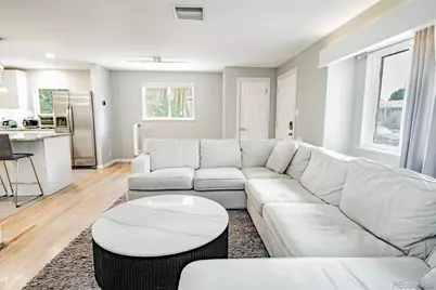 2569 E Cresthill Avenue, Centennial, CO 80121 - Photo 6