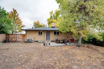 2569 E Cresthill Avenue, Centennial, CO 80121 - Photo 24