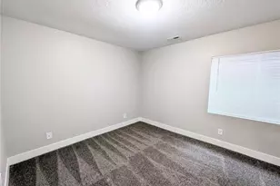 4221 S Richfield Way, Aurora, CO 80013 - Photo 32