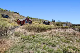 127 Hillside Dr, Silverthorne, CO 80498 - Photo 30