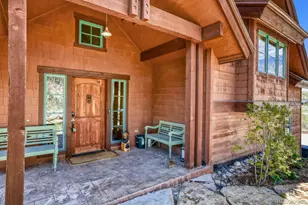 127 Hillside Dr, Silverthorne, CO 80498 - Photo 2