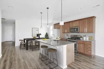10526 Akron Street, Commerce City, CO 80640 - Photo 6