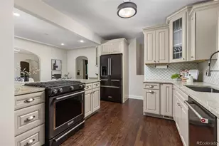2585 Forest St, Denver, CO 80207 - Photo 8