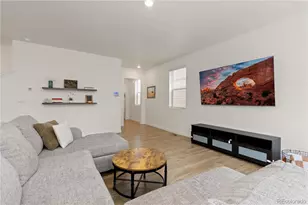 1107 Sunrise Dr, Brighton, CO 80603 - Photo 6