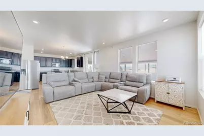 27584 E 6th Drive, Aurora, CO 80018 - Photo 4