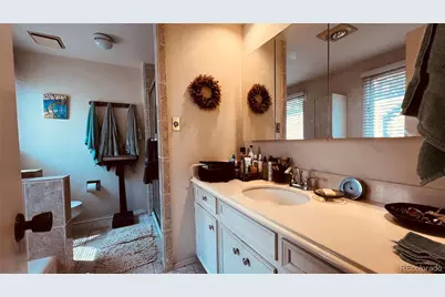 6560 E Colorado Drive, Denver, CO 80224 - Photo 26