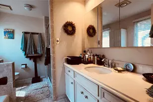 6560 E Colorado Dr, Denver, CO 80224 - Photo 26