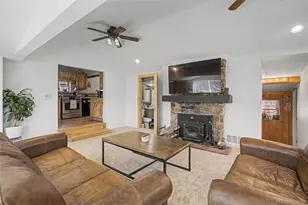 10116 Sprucedale Dr, Conifer, CO 80433 - Photo 12