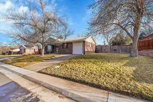 3402 E Costilla Ave, Centennial, CO 80122 - Photo 2