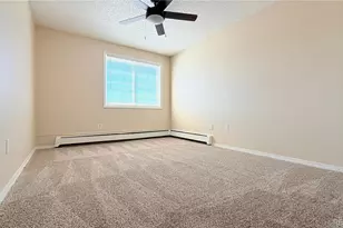 1064 Chambers Ct, Aurora, CO 80011 - Photo 4