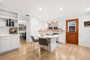 2290 E Columbia Pl, Denver, CO 80210 - Photo 12