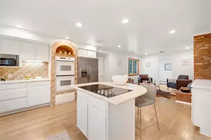 2290 E Columbia Pl, Denver, CO 80210 - Photo 16