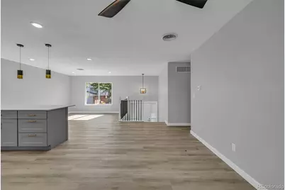 2189 S Coors Circle, Lakewood, CO 80228 - Photo 8
