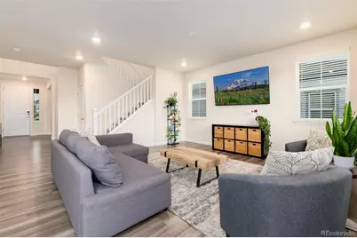 7376 S White Crow Way, Aurora, CO 80016 - Photo 8