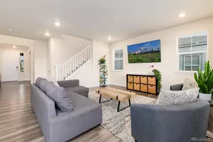 7376 S White Crow Wy, Aurora, CO 80016 - Photo 8