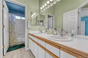 9247 Sugarstone Cir, Highlands Ranch, CO 80130 - Photo 26