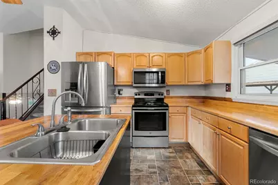 128 Madison Drive, Bennett, CO 80102 - Photo 6