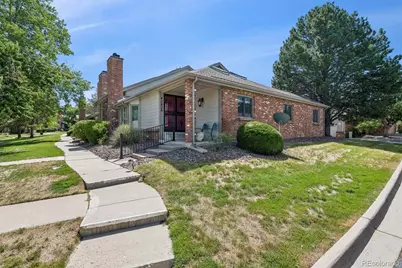 4282 S Fairplay Circle #A, Aurora, CO 80014 - Photo 2