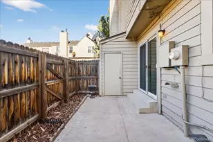 1610 S Ivory Cir, Aurora, CO 80017 - Photo 32