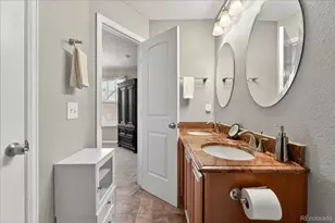 1610 S Ivory Cir, Aurora, CO 80017 - Photo 28