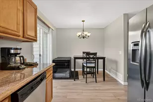 1610 S Ivory Cir, Aurora, CO 80017 - Photo 16