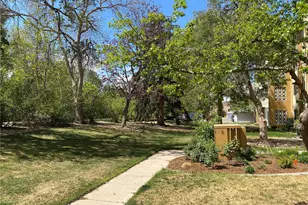 795 S Alton Way, Denver, CO 80247 - Photo 28