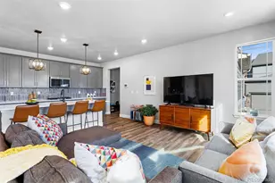 7133 Finsberry Wy, Castle Pines, CO 80108 - Photo 4