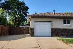 841 Phillips Dr, Northglenn, CO 80233 - Photo 2