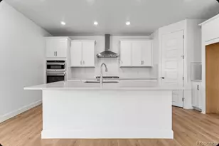 8954 Whiteclover St, Littleton, CO 80125 - Photo 2