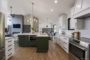 3276 Meadow View Rd, Evergreen, CO 80439 - Photo 26